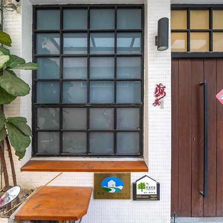 Haian Corner Homestay ไถหนาน ภายนอก รูปภาพ